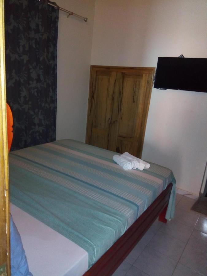 Bed and Breakfast Chez Coumba et Daniel à Saly Portudal Extérieur photo