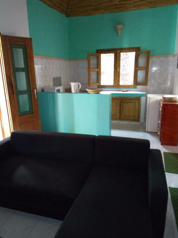 Bed and Breakfast Chez Coumba et Daniel à Saly Portudal Extérieur photo