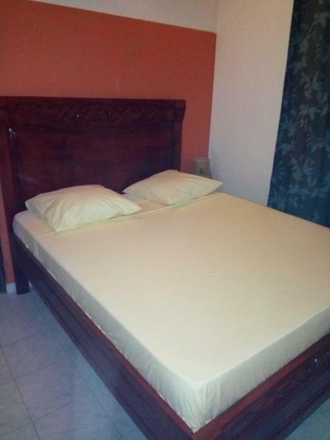 Bed and Breakfast Chez Coumba et Daniel à Saly Portudal Extérieur photo